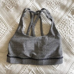 Lululemon ENERGY sports bra size 2 houndstooth